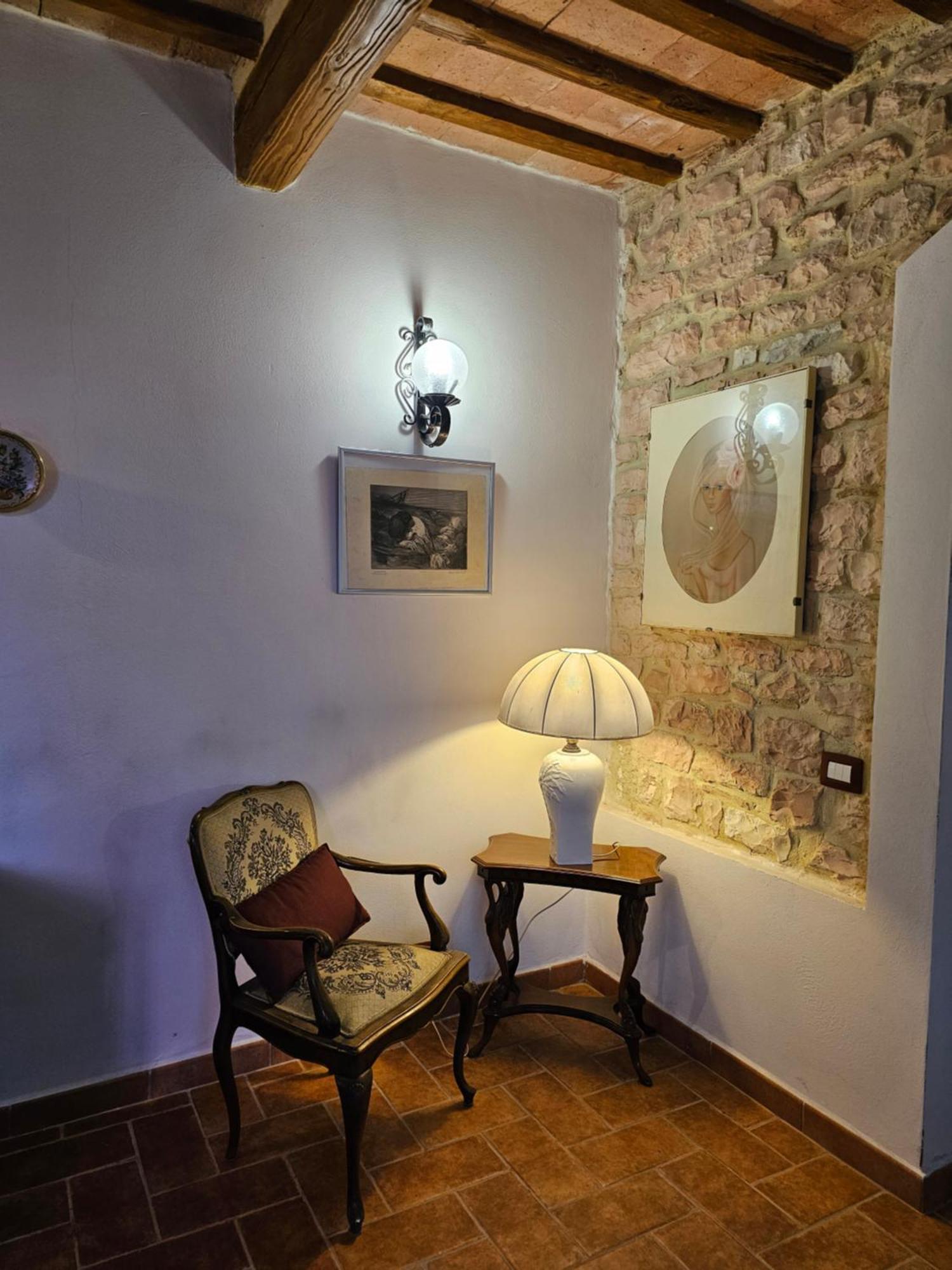 La Rosa Dei Venti - Country House Fossato di Vico Eksteriør bilde