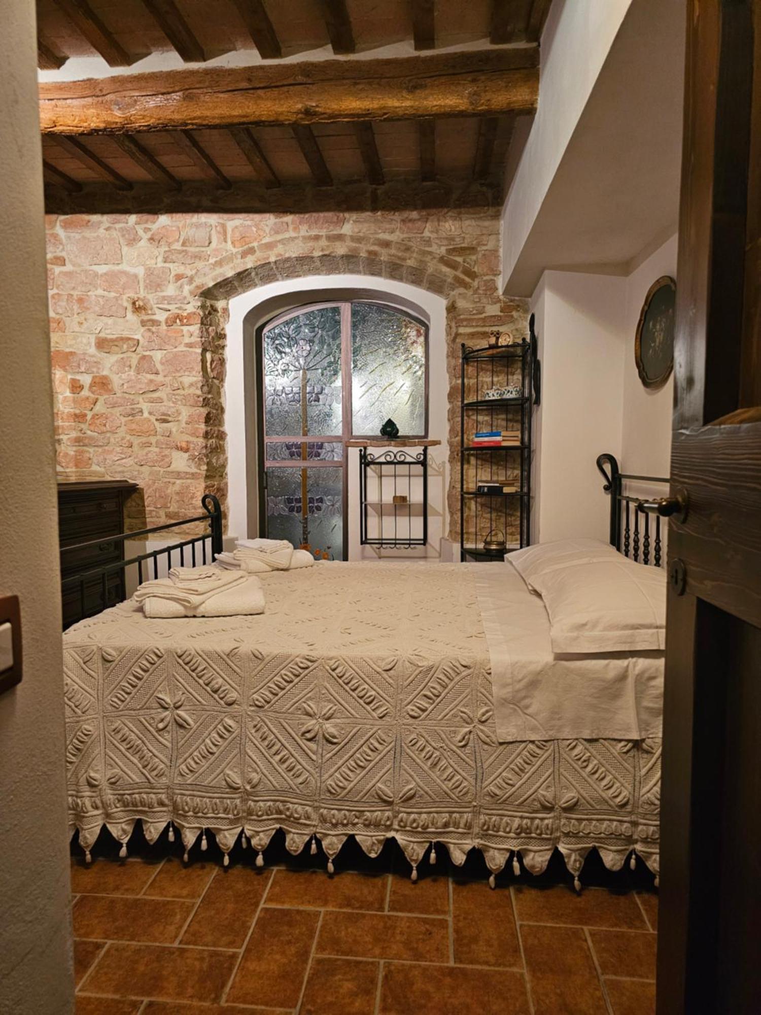 La Rosa Dei Venti - Country House Fossato di Vico Eksteriør bilde
