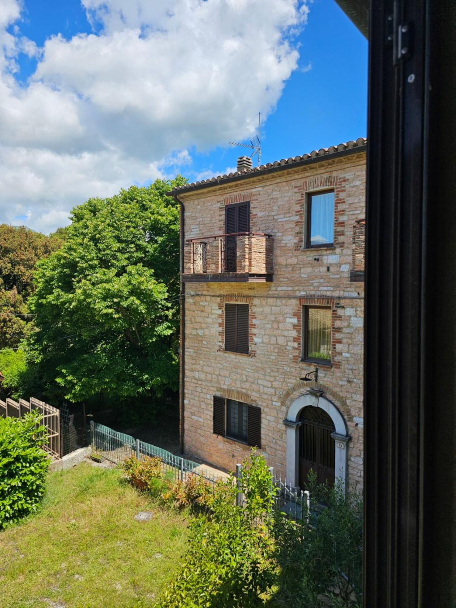 La Rosa Dei Venti - Country House Fossato di Vico Eksteriør bilde