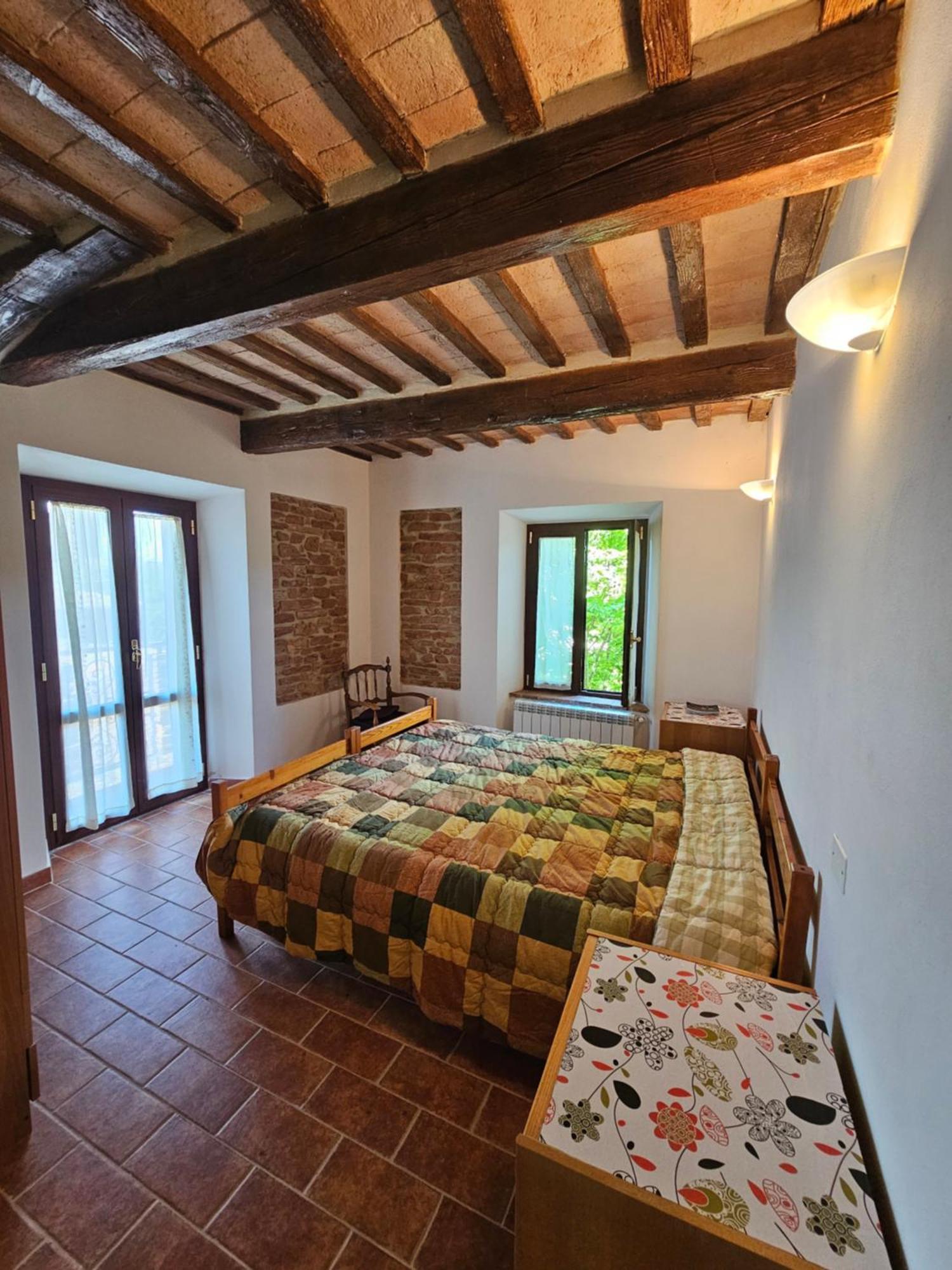 La Rosa Dei Venti - Country House Fossato di Vico Eksteriør bilde