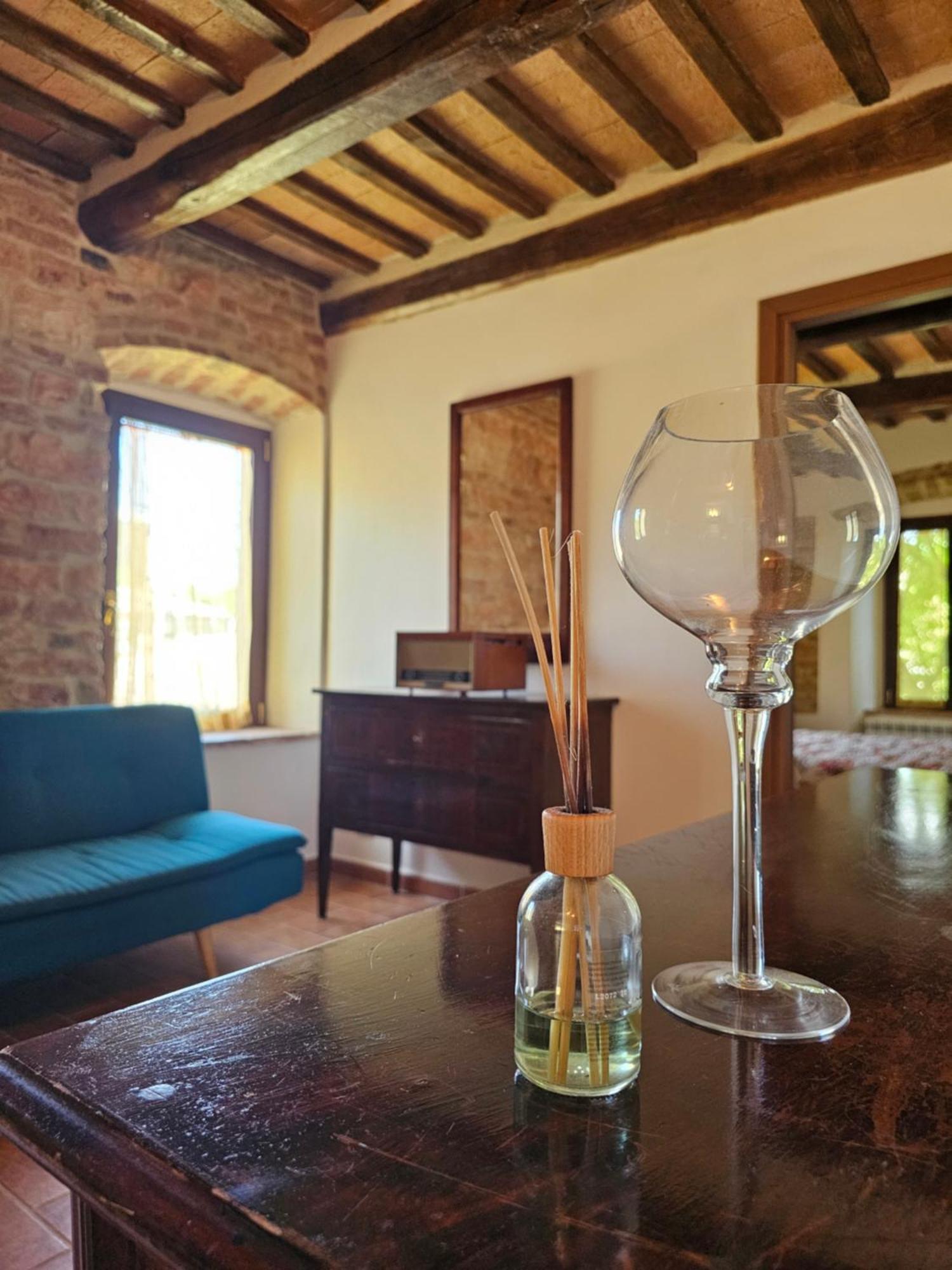 La Rosa Dei Venti - Country House Fossato di Vico Eksteriør bilde